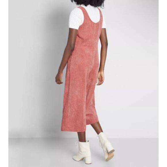 ModCloth As You Wish Jumpsuit Cropped Wide Leg Overalls Corduroy Pink Size Small - Picture 2 of 11